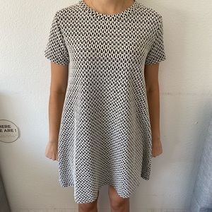 Zara short sleeve dress